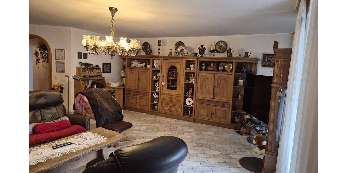 Etagenwohnung Gelsenkirchen Altstadt - 4 Zimmer, 111 m&sup2;, 199.000&euro; | Angebot:26640949