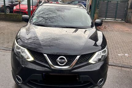 Nissan Qashqai 23.500 km 12.900 &euro; Gelsenkirchen 45889