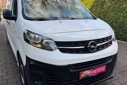 Opel Vivaro 97.000 km 11.990 &euro; Bergkamen 59192