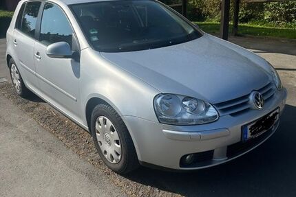 VW Golf 57.000 km 5.900 &euro; Dortmund 44147