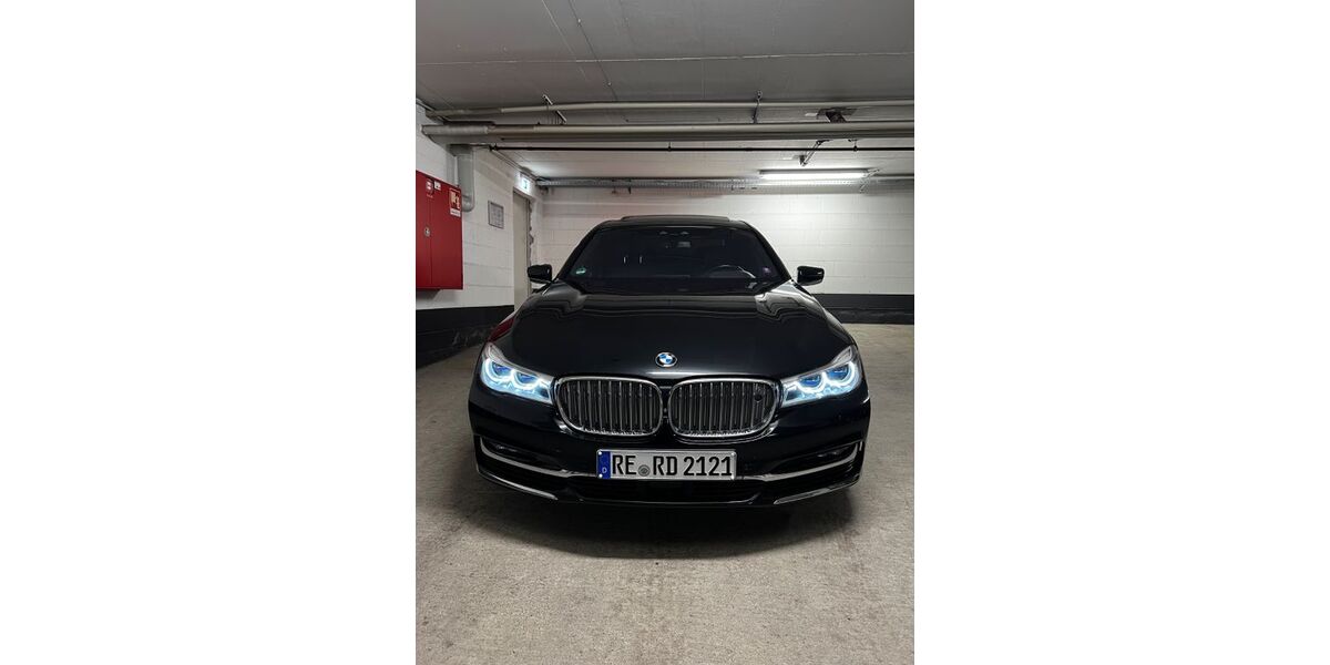 BMW 750 72.000 km 28.000 &euro; Recklinghausen 45663