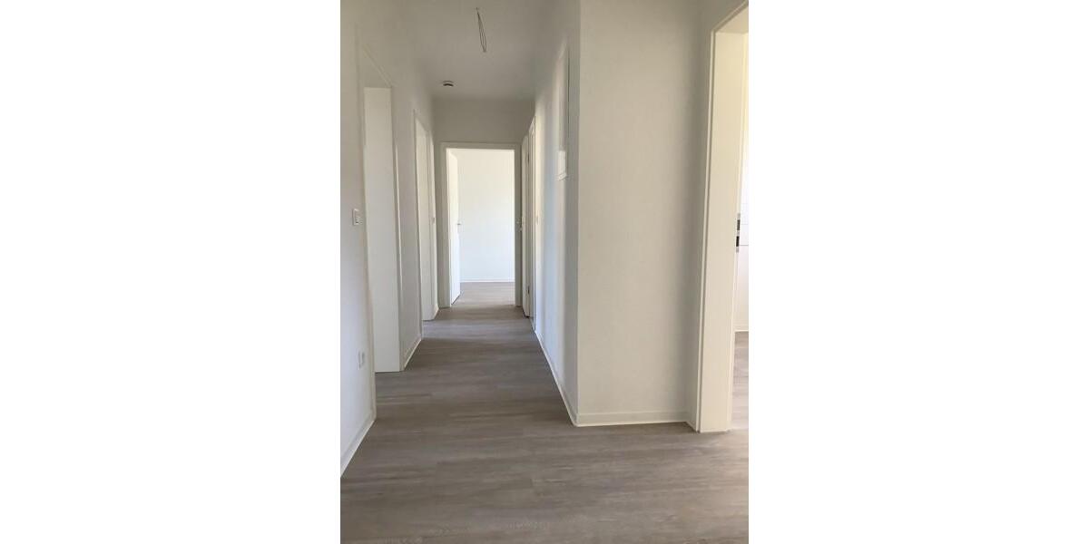 Etagenwohnung Essen Stadtbezirk III - 3 Zimmer, 68 m&sup2;, 713&euro; | Angebot:26694863