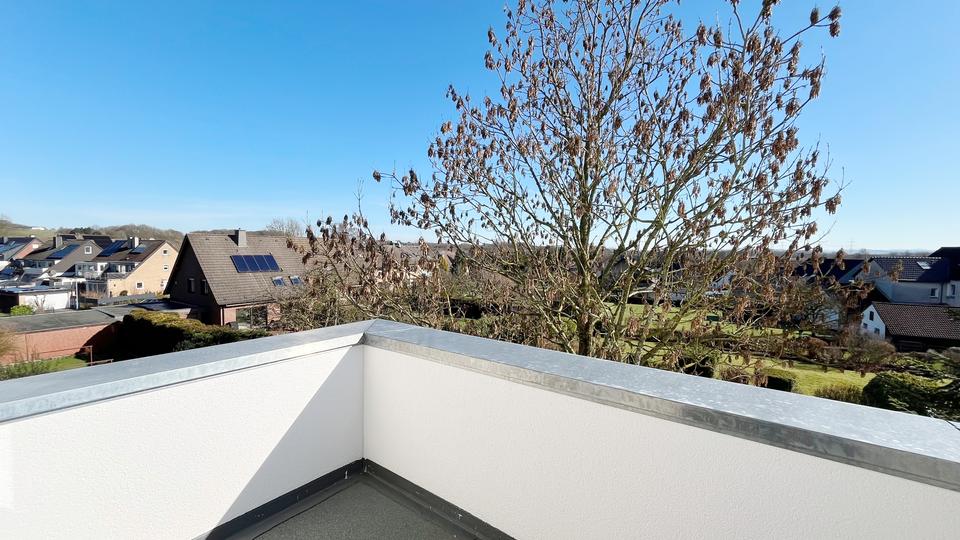 Dachgeschoßwohnung Schwerte - 2 Zimmer, 80 m&sup2;, 700&euro; | Angebot:25439705