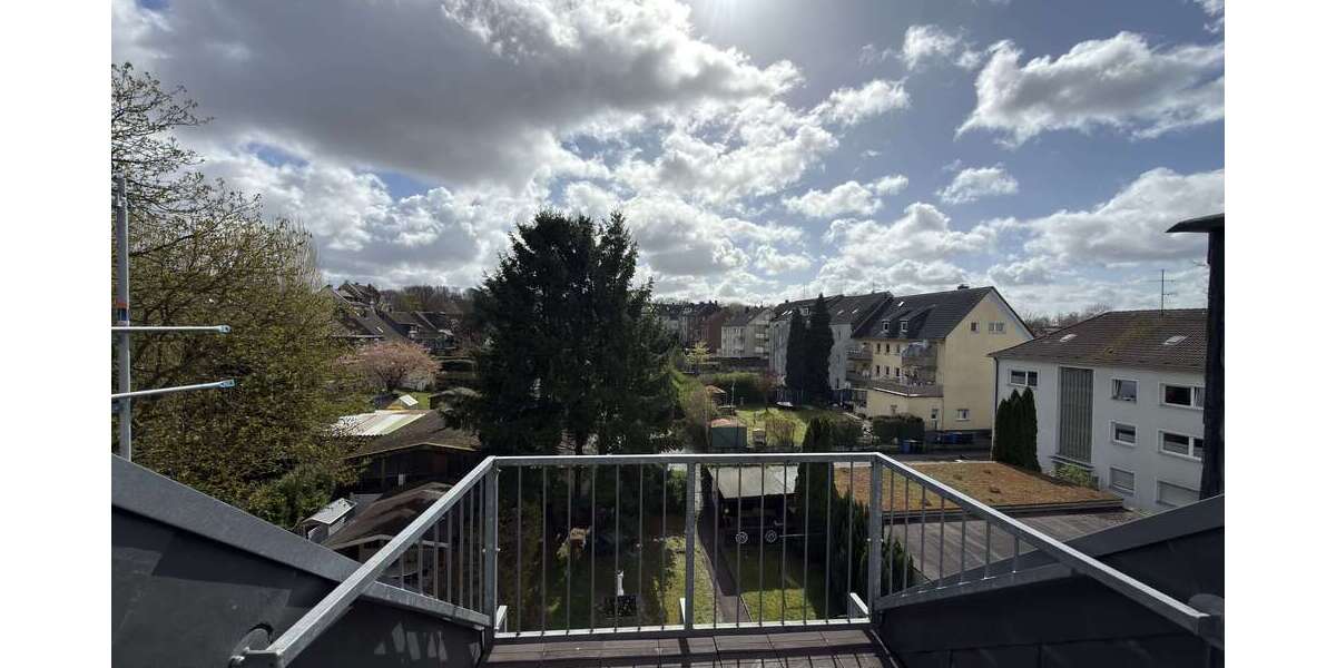 Etagenwohnung Essen Stadtbezirk IV - 4 Zimmer, 100 m&sup2;, 800&euro; | Angebot:25933858