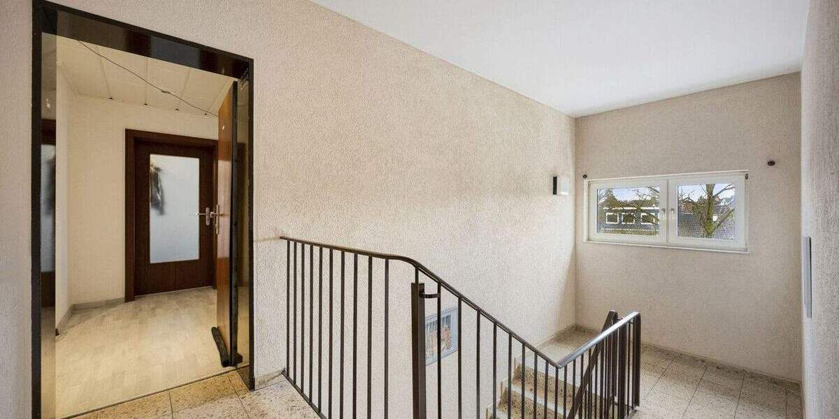 Etagenwohnung Castrop-Rauxel Frohlinde - 5 Zimmer, 176 m&sup2;, 340.000&euro; | Angebot:25680060