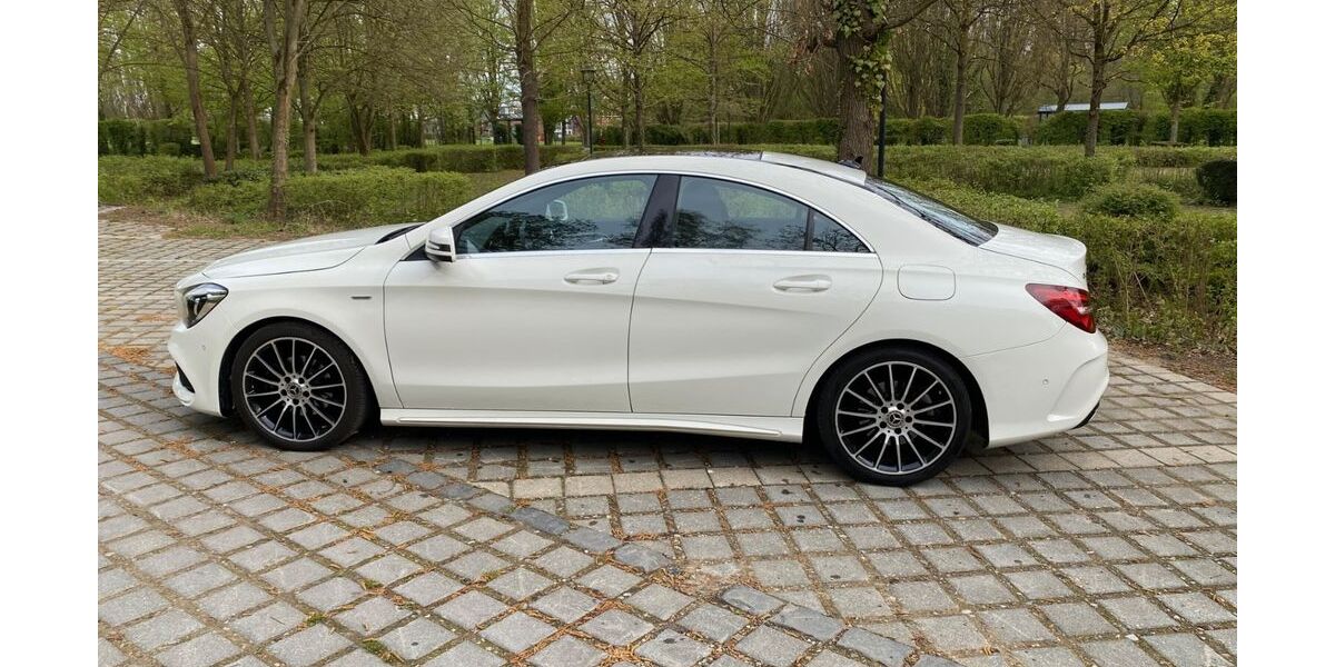 Mercedes-Benz CLA 200 155.000 km 16.800 &euro; Selm 59379