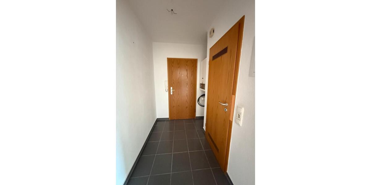 Dachgeschoßwohnung Essen Stadtbezirk II - 2 Zimmer, 42 m&sup2;, 335&euro; | Angebot:25806822