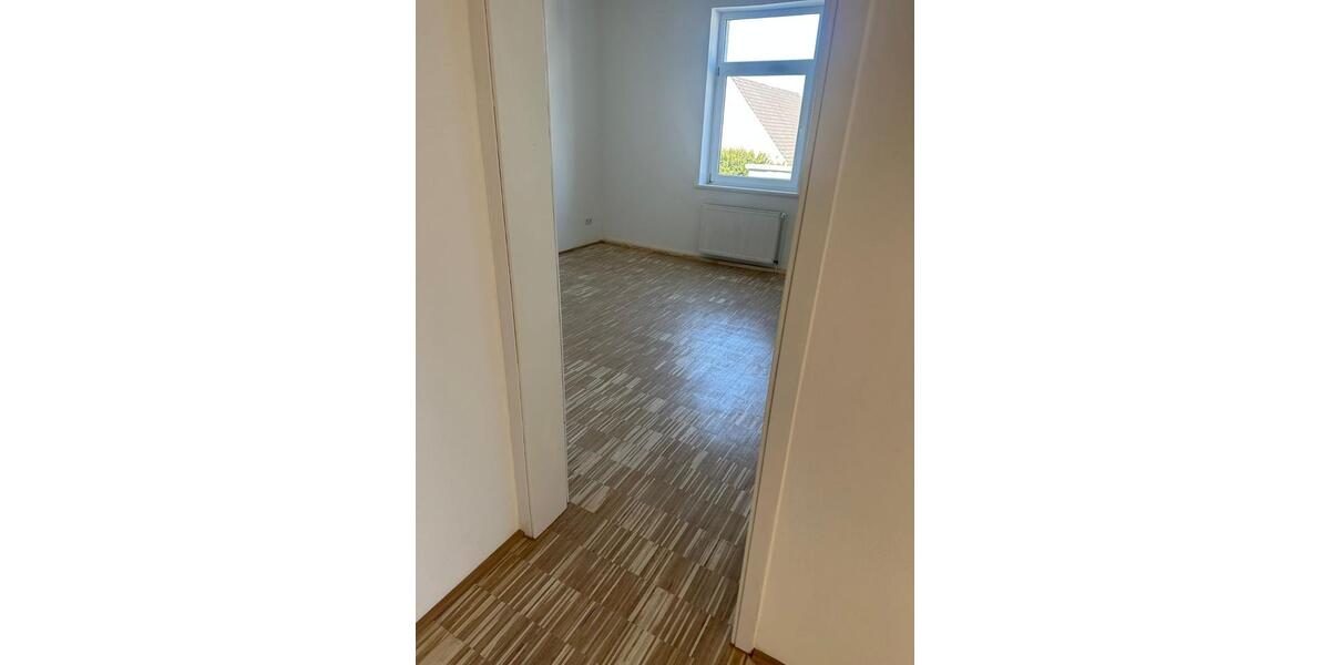 Dachgeschoßwohnung Kamen - 4 Zimmer, 83 m&sup2;, 790&euro; | Angebot:26407234