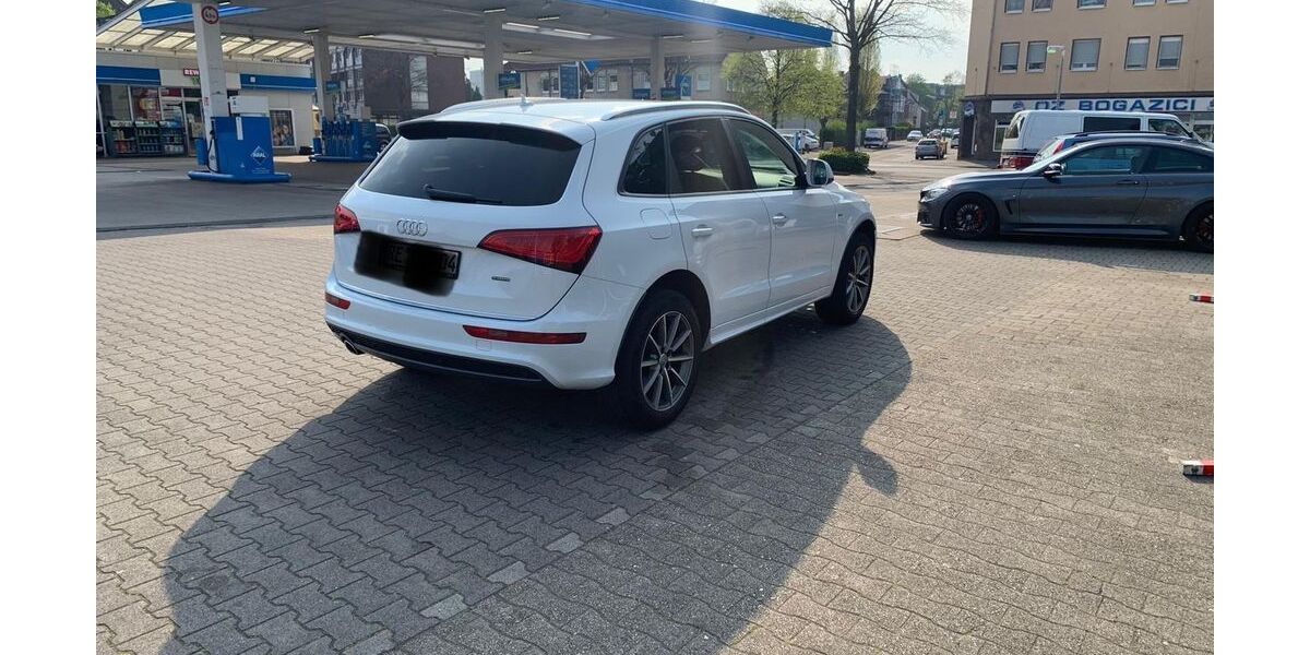 Audi Q5 205.000 km 16.500 &euro; Recklinghausen 45659
