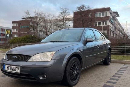 Ford Mondeo 184.000 km 2.500 &euro; Essen 45143