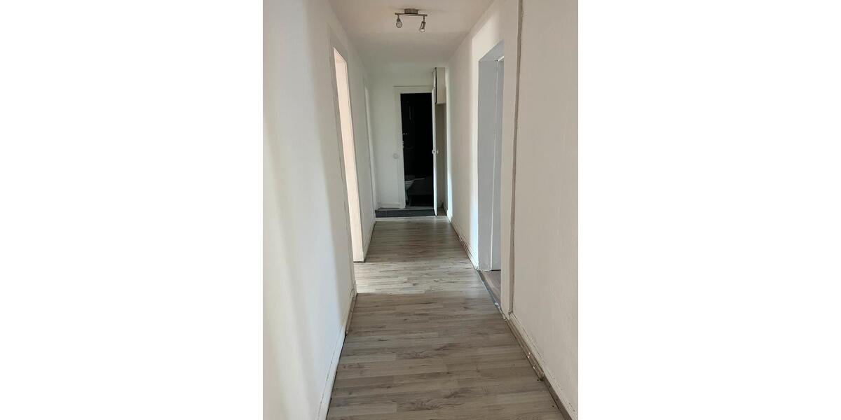 Dachgeschoßwohnung Hagen Hagen-Mitte - 3.5 Zimmer, 85 m&sup2;, 830&euro; | Angebot:26698778