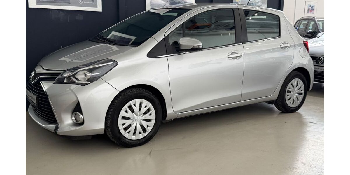 Toyota Yaris 76.000 km 9.900 &euro; Schwerte 58239