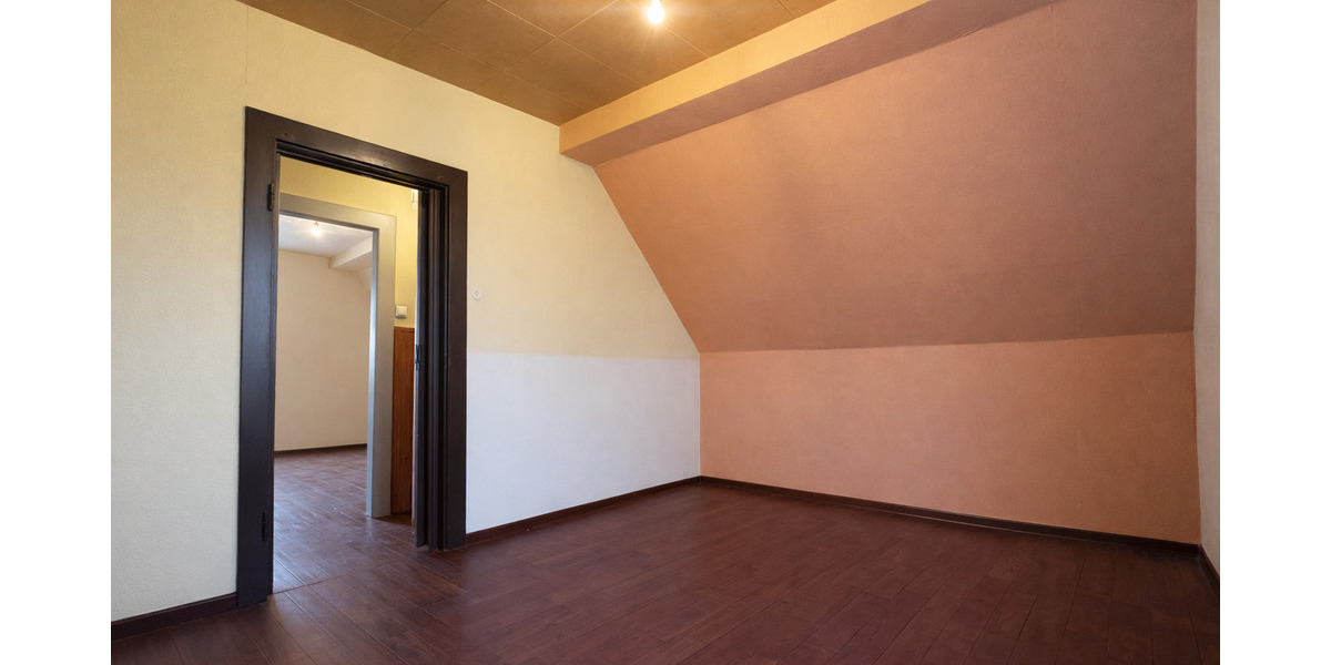 Mehrfamilienhaus, Wohnhaus Gelsenkirchen Scholven - 3 Zimmer, 80 m&sup2;, 154.900&euro; | Angebot:25726838