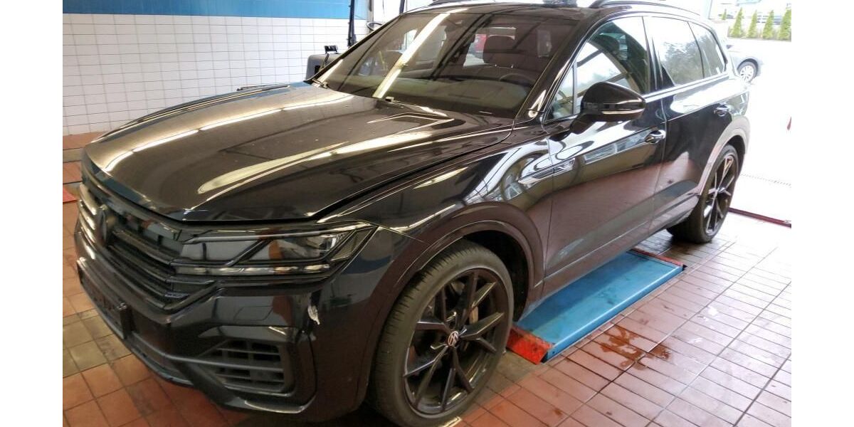 VW Touareg 74.083 km 51.646 &euro; Hagen 58091