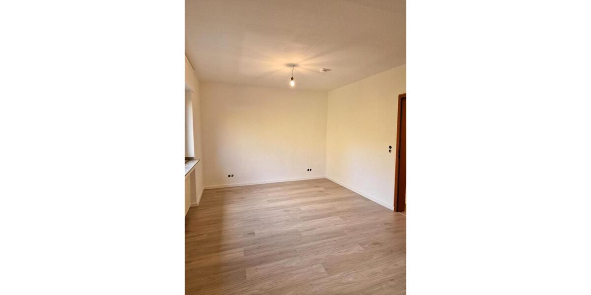 Etagenwohnung Castrop-Rauxel Becklem - 2.5 Zimmer, 69 m&sup2;, 580&euro; | Angebot:25943422