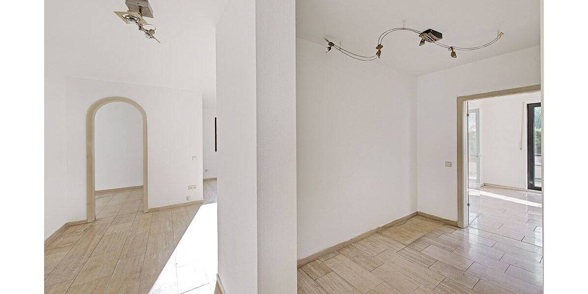 Etagenwohnung Dortmund / Kirchhörde Kirchhörde - 4 Zimmer, 110 m&sup2;, 299.000&euro; | Angebot:25685352