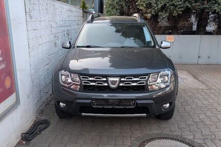 Dacia Duster 88.000 km 7.900 &euro; Bottrop 46242