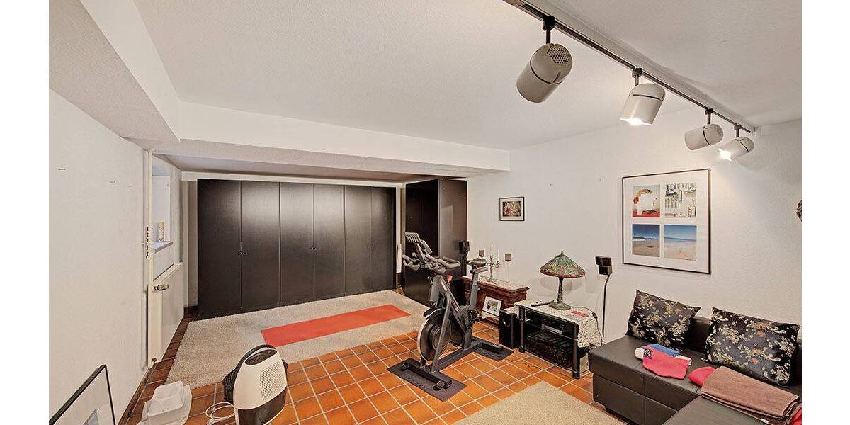 Etagenwohnung Dortmund Kirchhörde - 3 Zimmer, 119 m&sup2;, 389.000&euro; | Angebot:25970412