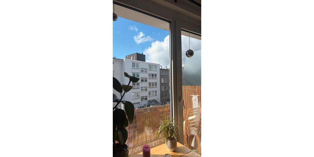 Etagenwohnung Bochum - 1 Zimmer, 24 m&sup2;, 387&euro; | Angebot:26042224