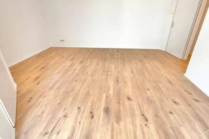 Wohnung Hagen Wehringhausen - 3 Zimmer, 84 m&sup2;, 499&euro; | Angebot:26596375