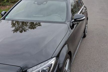 Mercedes-Benz 220 177.300 km 14.149 &euro; GELSENKIRCHEN 45894