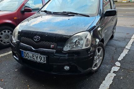 Toyota Yaris 250.711 km 2.600 &euro; Dortmund 44227