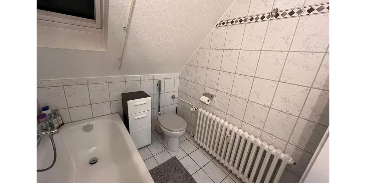 Dachgeschoßwohnung Essen Stadtbezirk IV - 2 Zimmer, 60 m&sup2;, 112.000&euro; | Angebot:25239626