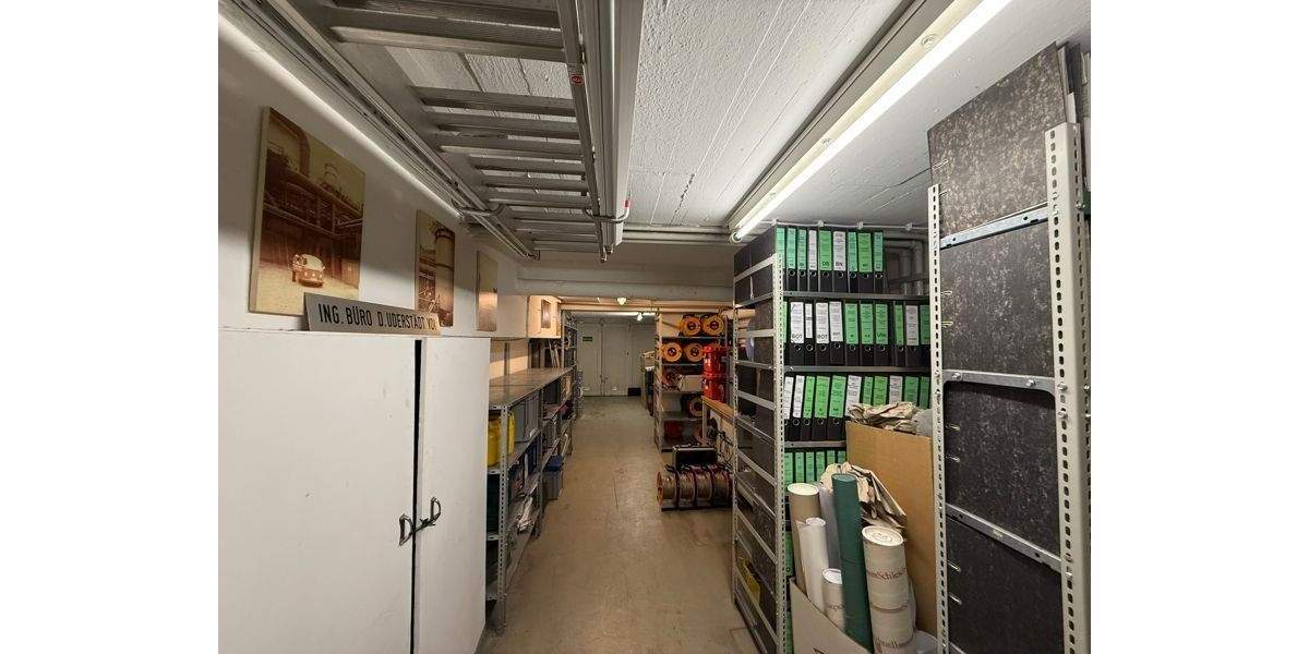 Gewerbeobjekt Essen Holsterhausen - 1.720&euro; | Angebot:25899800