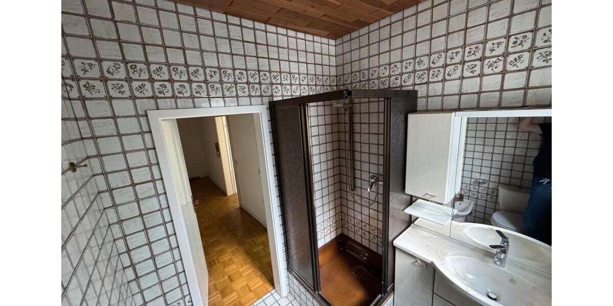 Erdgeschoßwohnung Dortmund - 6 Zimmer, 160 m&sup2;, 1.760&euro; | Angebot:25979667