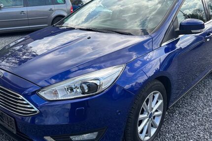Ford Focus 88.000 km 7.990 &euro; Schwerte 58239