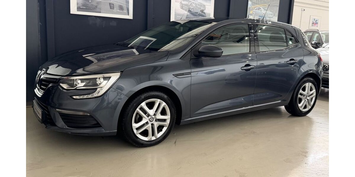 Renault Megane 109.000 km 8.990 &euro; Schwerte 58239