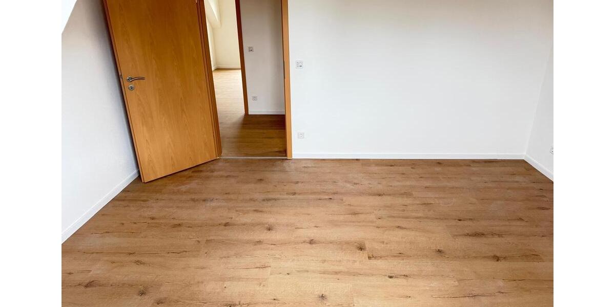 Dachgeschoßwohnung Recklinghausen Berghausen - 2 Zimmer, 64 m&sup2;, 545&euro; | Angebot:24599568