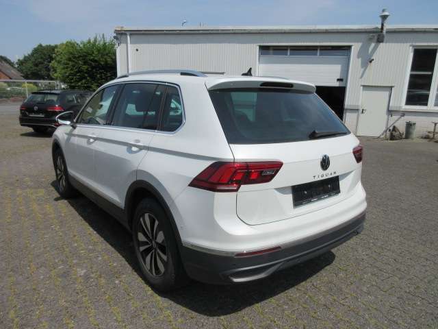 VW Tiguan MOVE 2.0 TDI DSG NAVI KAMERA LED ACC ALU AP 28.150 km 31.988 &euro; Bergkamen 59192