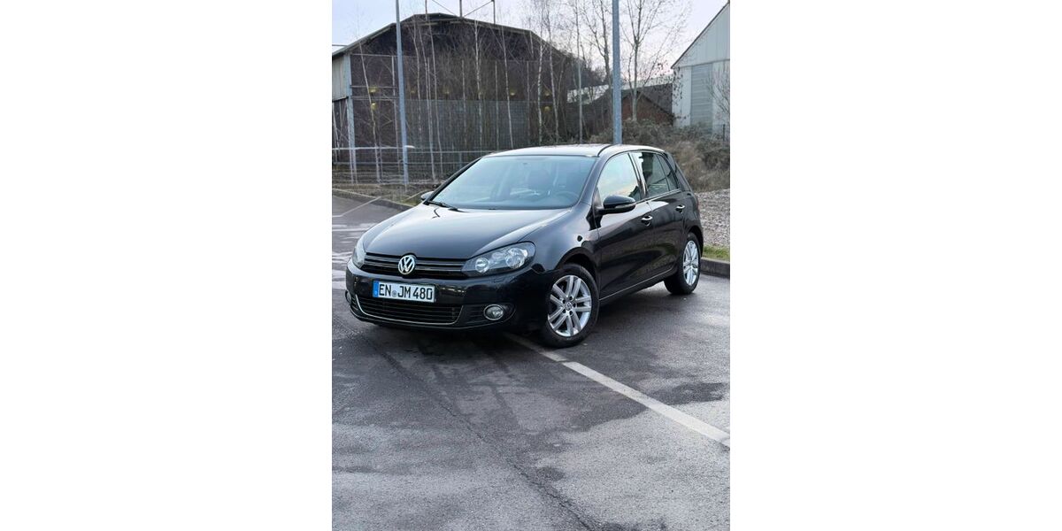 VW Golf 208.000 km 4.499 &euro; Wetter 58300