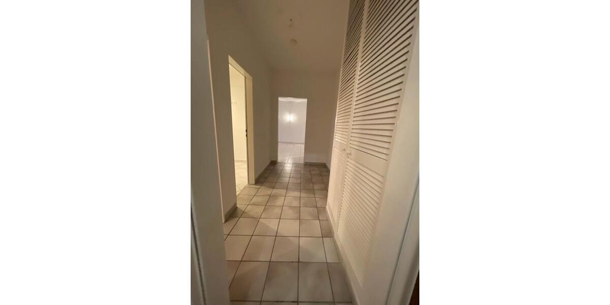 Etagenwohnung Dortmund Brackel - 2 Zimmer, 56 m&sup2;, 530&euro; | Angebot:26019147