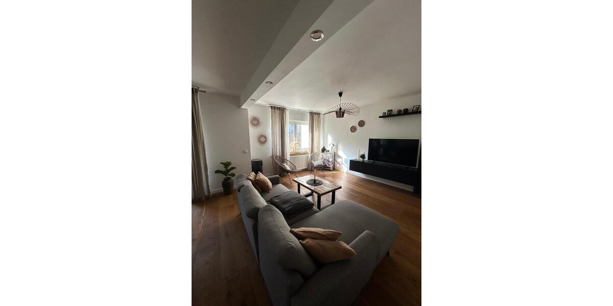 Etagenwohnung Essen Stadtbezirk III - 5 Zimmer, 109 m&sup2;, 292.000&euro; | Angebot:25649533