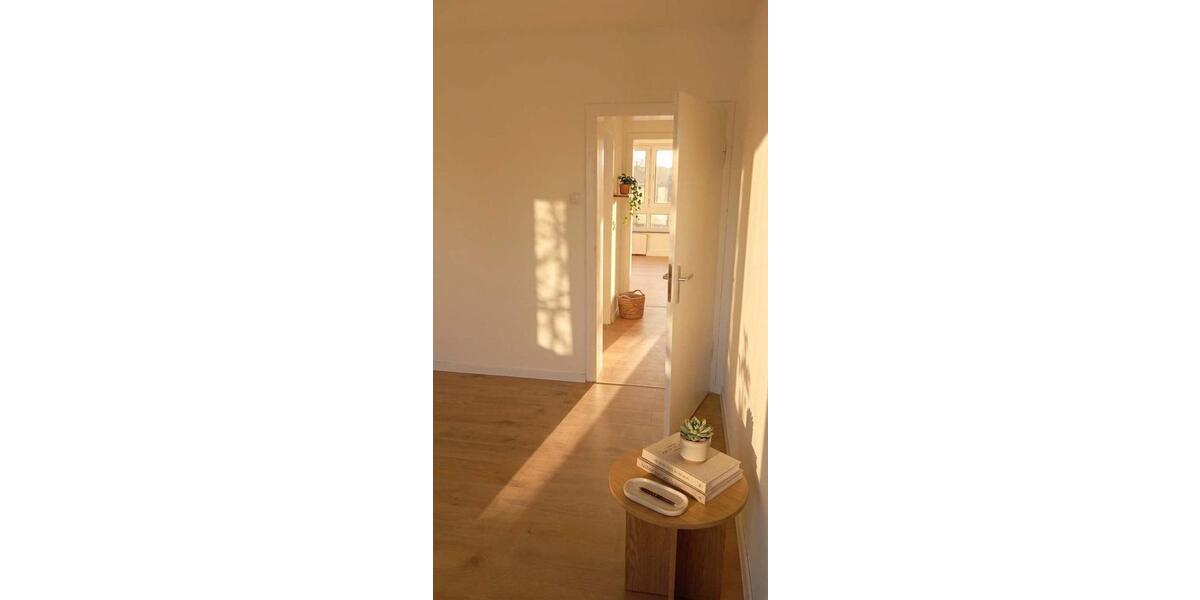 Etagenwohnung Gelsenkirchen Ückendorf - 4 Zimmer, 75 m&sup2;, 562&euro; | Angebot:25905027