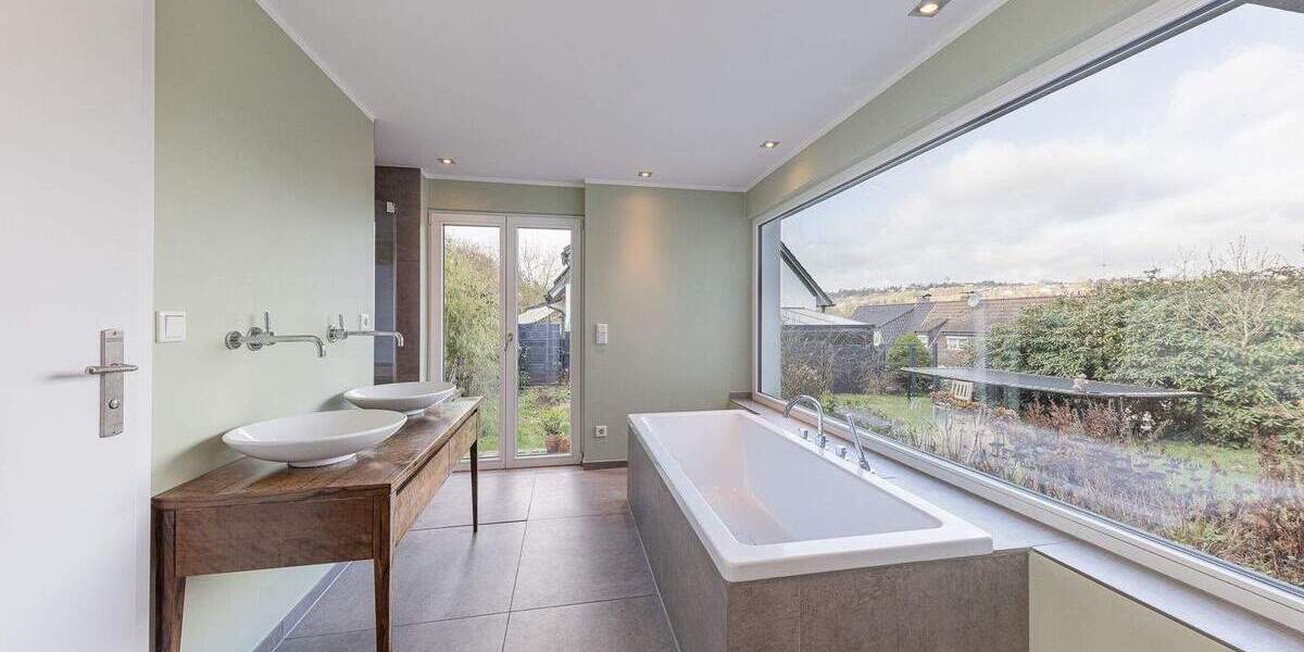 Mehrfamilienhaus, Wohnhaus Wetter Wengern - 7 Zimmer, 190 m&sup2;, 599.000&euro; | Angebot:25770548