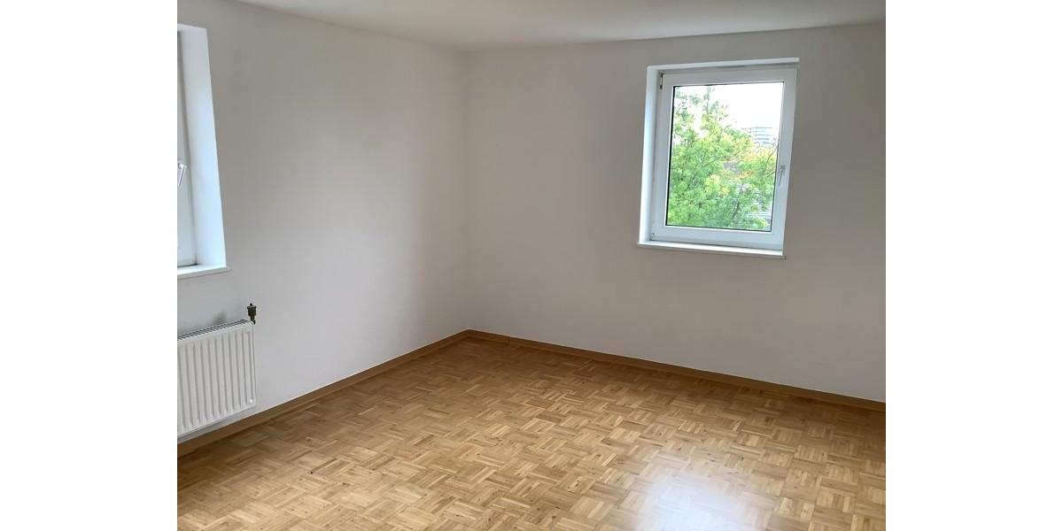 Etagenwohnung Gelsenkirchen Gelsenkirchen-Mitte - 3 Zimmer, 84 m&sup2;, 548&euro; | Angebot:26694867