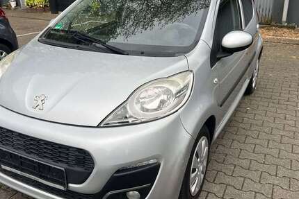 Peugeot 107 138.000 km 2.850 &euro; Gelsenkirchen 45899