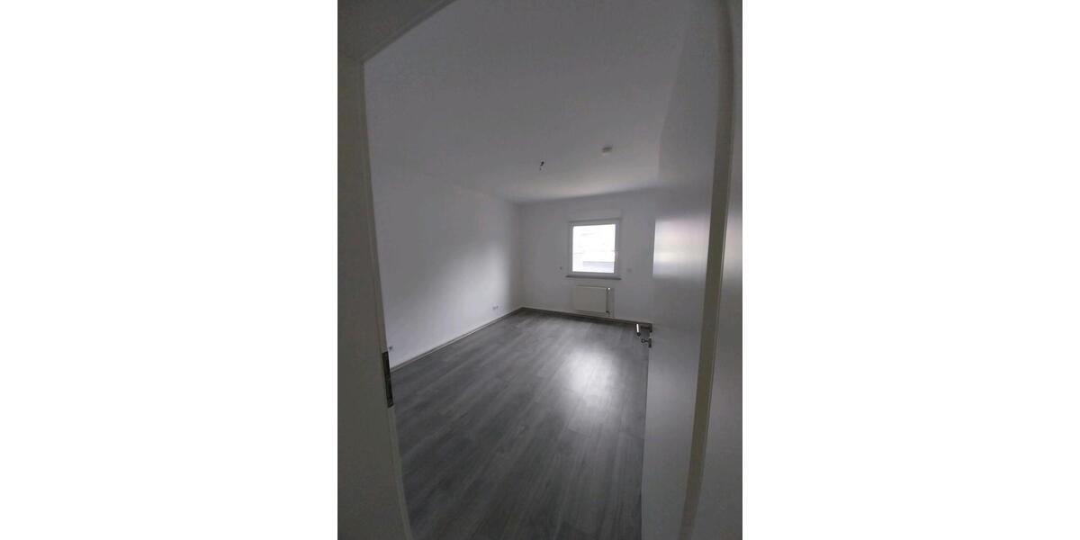 Erdgeschoßwohnung Essen Stadtbezirk V - 2 Zimmer, 49 m&sup2;, 700&euro; | Angebot:25158364