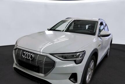 Audi e-tron 61.726 km 31.269 &euro; Hagen 58091