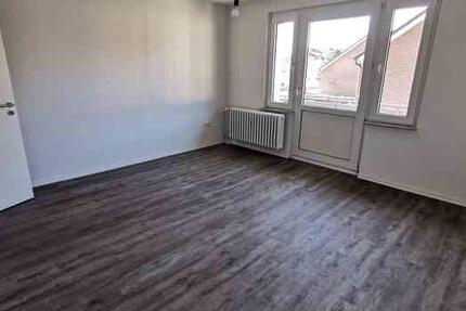 Wohnung Gelsenkirchen Gelsenkirchen-West - 3 Zimmer, 67 m&sup2;, 501&euro; | Angebot:22063560