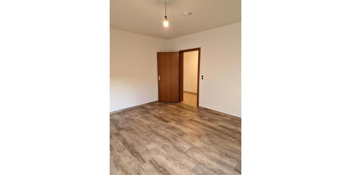 Etagenwohnung Castrop-Rauxel Becklem - 2.5 Zimmer, 69 m&sup2;, 580&euro; | Angebot:25943422