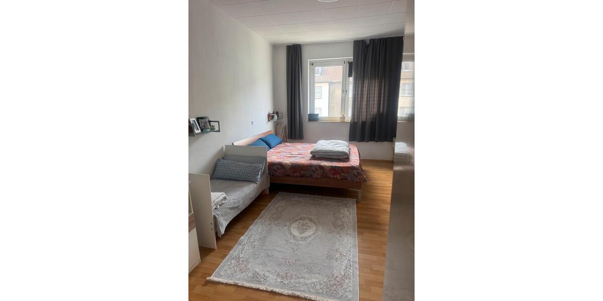 Etagenwohnung Gelsenkirchen Gelsenkirchen-Mitte - 3 Zimmer, 89 m&sup2;, 650&euro; | Angebot:25995542