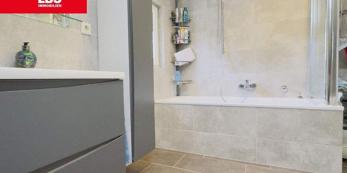 Etagenwohnung Gladbeck Alt-Rentfort - 4 Zimmer, 95 m&sup2;, 189.000&euro; | Angebot:25674667