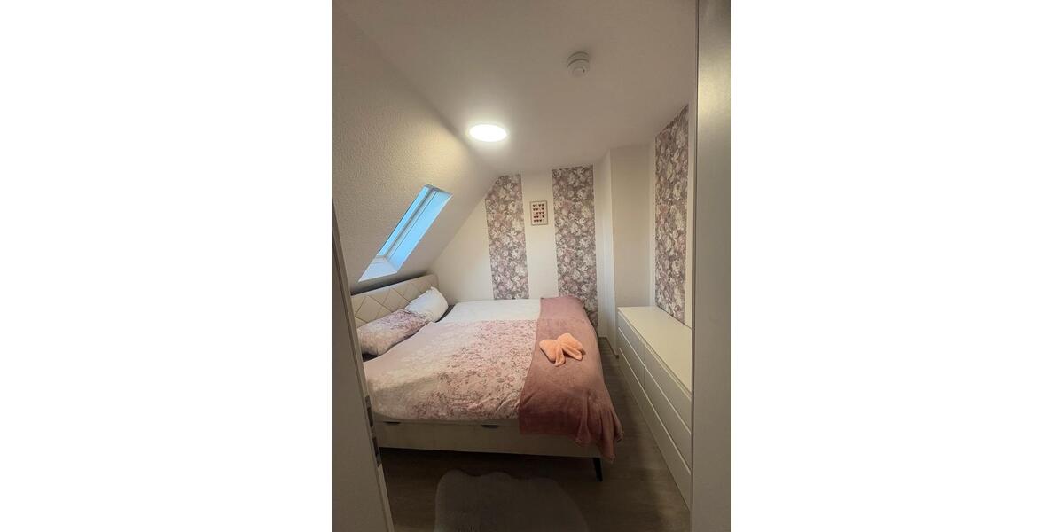 Dachgeschoßwohnung Dortmund Eving - 2 Zimmer, 36 m&sup2;, 365&euro; | Angebot:26705014