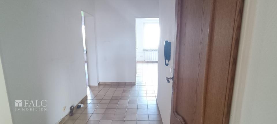 Etagenwohnung Essen Stadtbezirk VI - 3.5 Zimmer, 125 m&sup2;, 1.000&euro; | Angebot:23064060