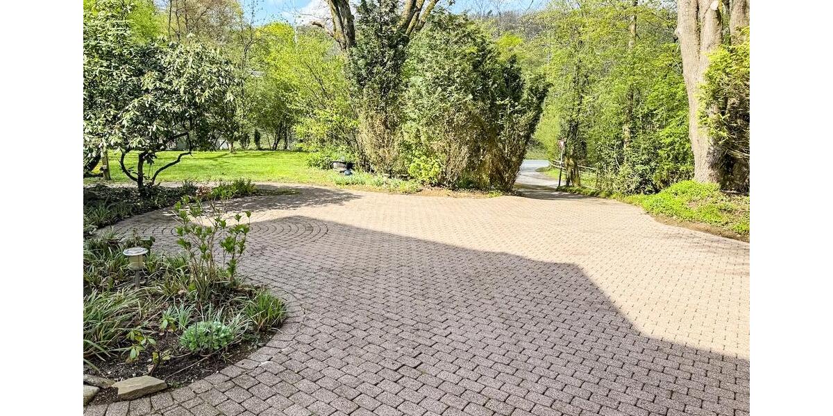 Maisonettenwohnung Hagen Hagen-Mitte - 7.5 Zimmer, 204 m&sup2;, 310.000&euro; | Angebot:26694151
