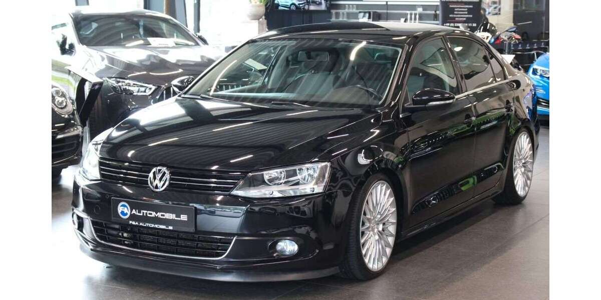VW Jetta 93.100 km 10.790 &euro; Bergkamen 59192